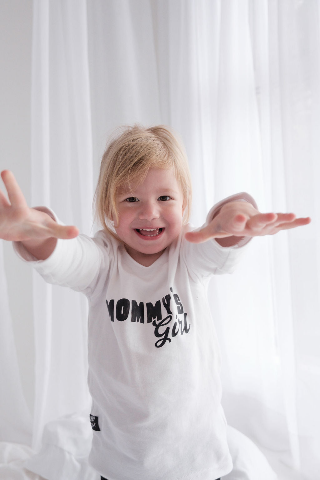 MOMMY'S Girl - Winter Onesie/tee