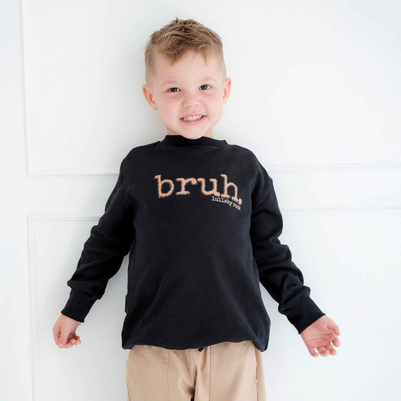 Bruh Sweatshirt in Black