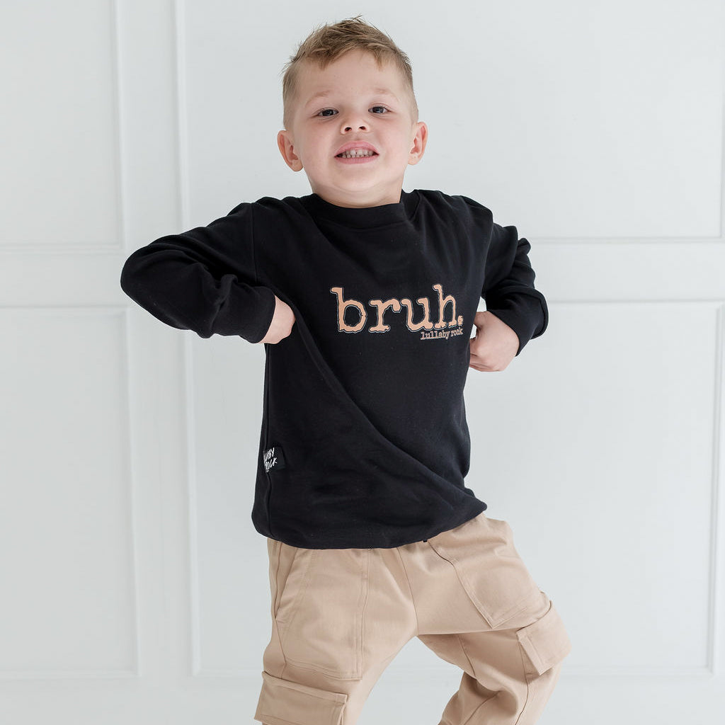 Bruh Sweatshirt in Black