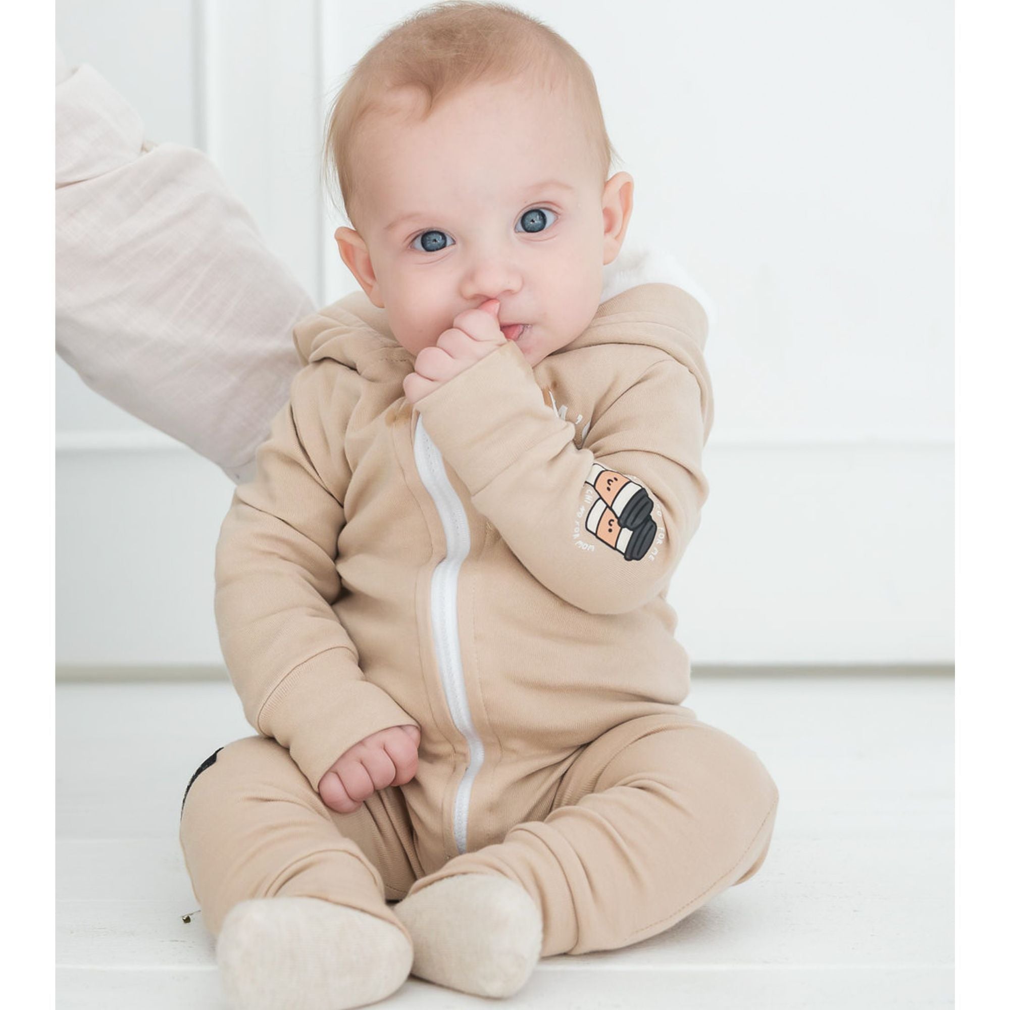 Mamma's Coffee Date - Zip Up Onesie