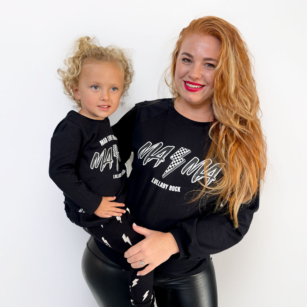 Mama Balloon sleeve winter tops.
