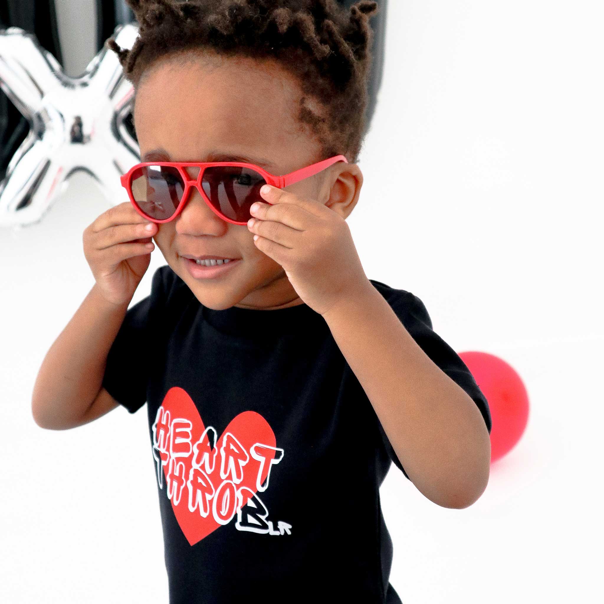 Heart Throb Tee / Onesie